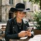 🤠 50% RABATT! 💖 Cowboyhatt för damer med strasshjärta – Elegant fedora i fransk jazzstil – Snygg detalj, lätt & justerbar – perfekt för festivaler, konserter eller en chic sommarkväll 🎶