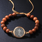 📿 KÖP 2 FÅ 1 GRATIS! ✨ Justerbart Träpärlearmband med St. Benedict – Andligt Skydd, Naturmaterial & Unisex Design 🙏