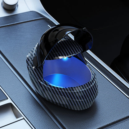 🚗 50% RABATT! 🏍️ Bilaskfat i Motorcykelhjälmsstil – Robust Konstruktion, Snygg Design & Perfekt För Rökare Som Vill Ha En Cool Accessoar I Bilen 🔥