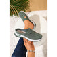 🥿 50% RABATT! ✨ Damernas mesh slip-on skor – Andningsbara, stötdämpande & halkfria – Perfekta för vardagspromenader, resor eller avslappnade dagar – lätta och bekväma 🌬️