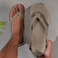 🩴 50% RABATT! ✨ Unisex flip-flops med halkfri sula – Ortopedisk & strukturerad fotbädd – Himmelsk bärkomfort – perfekt för strand, pool eller hela dagen hemma ☀️