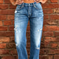 👖 50% RABATT NU! 🔥 Slim fit-jeans med utsvängda ben i sliten stil – Stretchig denim & vintage-look – Slitna detaljer & smickrande passform – perfekta för streetstyle eller lediga dagar ✨