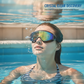 🏊 50% RABATT NU! 👓 HD Dimmfria Simglasögon med Bred Vy – Kristallklar syn & UV-skydd – Justerbara remmar, bekväm tätning – perfekt för träning, pool eller öppet vatten 🌊✨